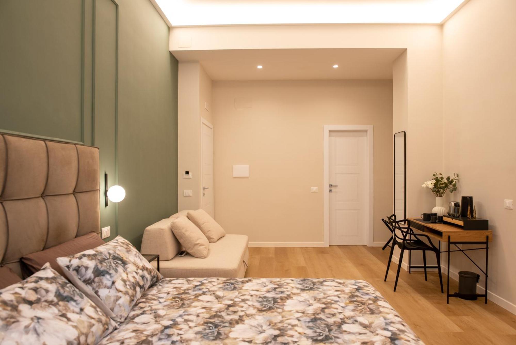 Suite 33 Naples Luaran gambar