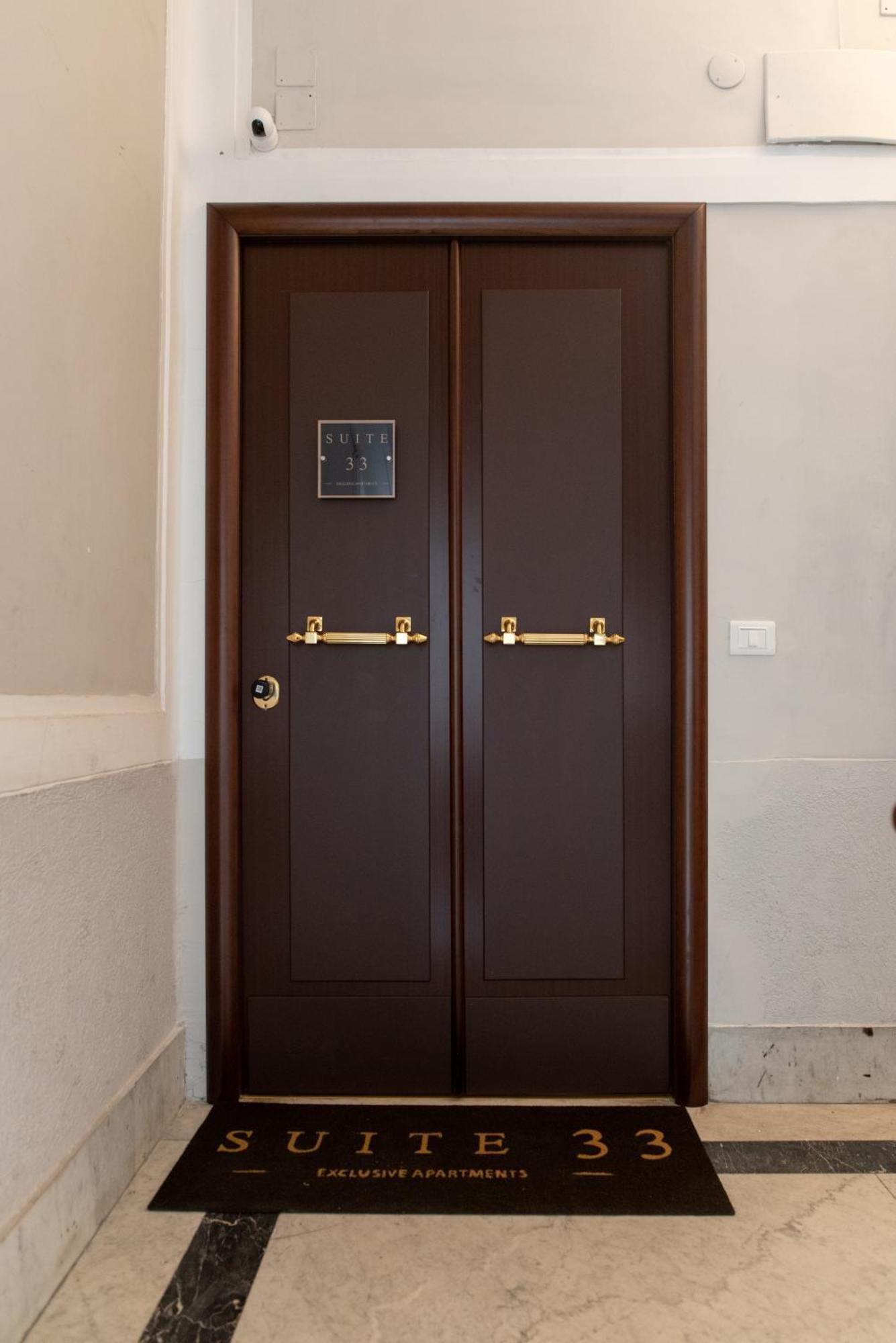 Suite 33 Naples Luaran gambar